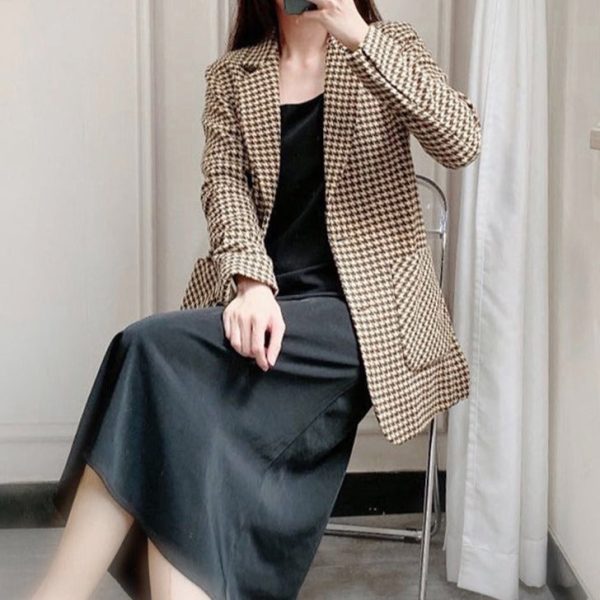 WOLF Lässiger karierter Gürtel Übergröße-Blazer Im Angebot – Bild 3