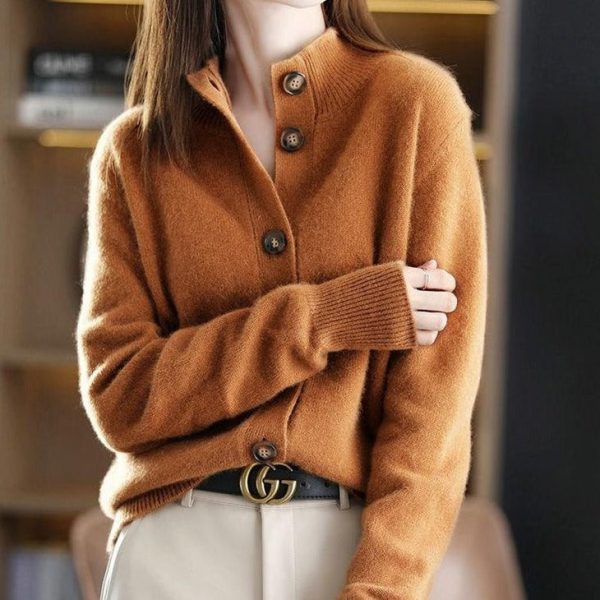 Chloa Cardigan | Elegante Strickjacke mit Knöpfen und hohem Kragen Rabatt