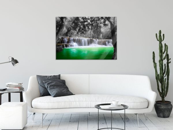 schöner Wasserfall im Dschungel, Glasbild Online – Bild 2